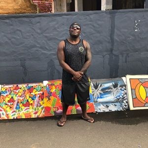 Meet your Posher, Laron